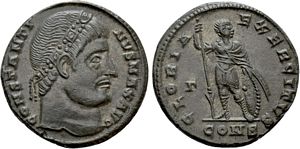 Constantine I GLORIA EXERCITVS Constantinople 22