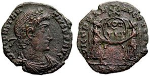 Constantius II VICT DD NN AVG ET CAES Rome
                      252