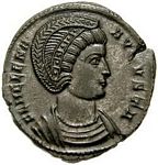 E10 Bust    diademed, mantled, with necklace (Helena)